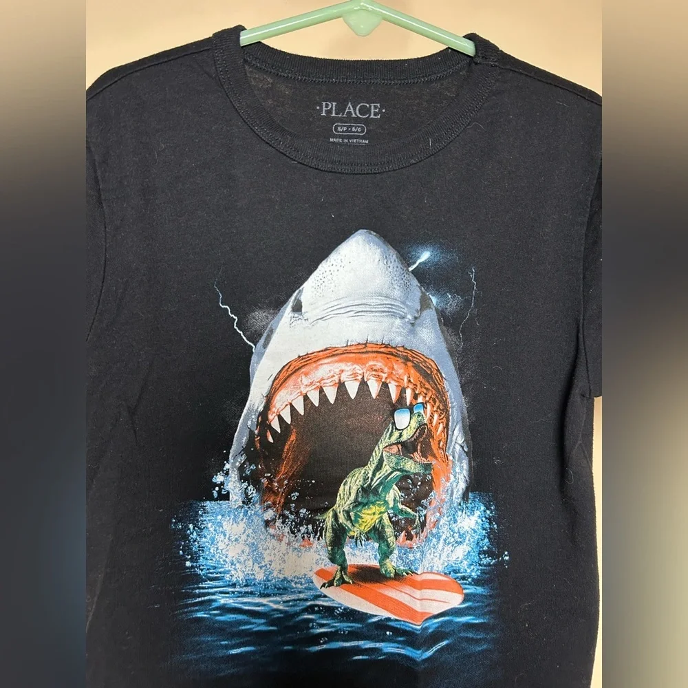 Shark vs T.Rex Surfing Black Graphic Tee | Boys Small 5/6 | The Children’s Place